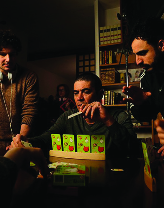 Riccardo Scamarcio chiude le riprese di “I figli della scimmia”